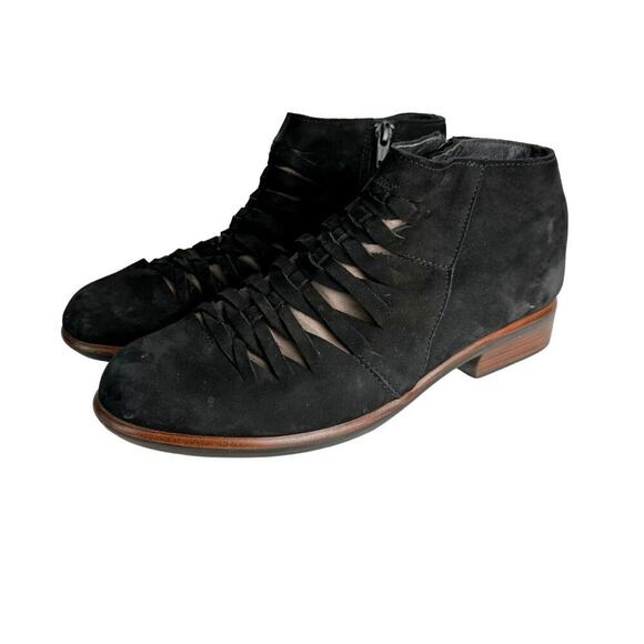 Naot Boots Leveche Ankle Booties Suede Leather Cut Out Heel Black 37 6 6.5 - Picture 1 of 11
